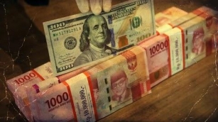 1 Dolar Hampir Menyentuh Rp17.000, Apakah Akan Melahirkan Negara Dalam Keadaan Darurat?