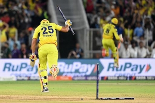 How To Watch Chennai Super Kings Vs. Gujarat Titans Online For Free