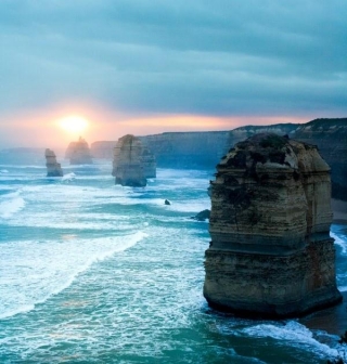 Australia Unveiled: Dive Into The Beautiful On A Shoestring With Our Cheapest Tour Package Deals