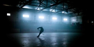 5 Great Films About Ice Hockey