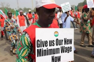 BREAKING: FG Begins Payment Of New Minimum Wage