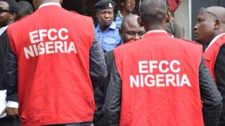 BREAKING: EFCC Freezes Over 300 Accounts Over Suspicious Forex Flows