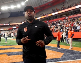 Syracuse Football Gets Verbal Commitment From 300-pound Canadian Offensive Lineman
