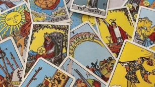 Tarot Card Readings: Tarot Daily Prediction For June 8, 2024