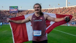 Weekend Recap: Track And Field Records And Big Basketball Wins | CBC Sports