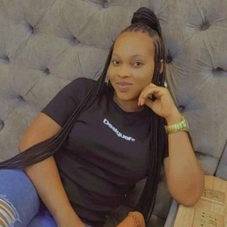 Nigerian Lady Shares Heartbreaking Story Of Losing Her Entire Business Money After Phone Theft In Abuja