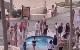Mexican Resort: Alleged Electrocution In Jacuzzi Caught On Camera