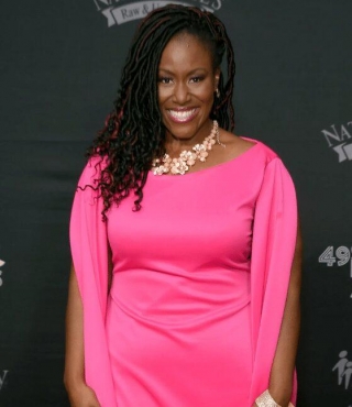 American Singer And Idol Star Mandisa Found Dead At Home
