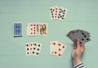 How To Play Rummy: A Step-by-Step Guide For Beginners