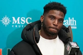 Dolphins' Tyreek Hill Faces Lawsuit Over Alleged Injury To Plus-Size Model