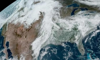 Millions In Central US Under Severe Weather Threat, Warns National Weather Service