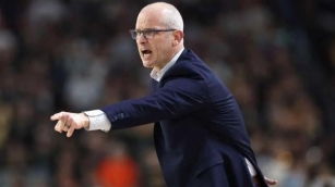 Lakers Target UConn's Dan Hurley For Head Coach Role