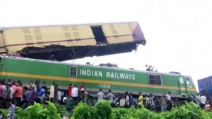 Train Collision In Eastern India Leaves Eight Dead, Dozens Injured