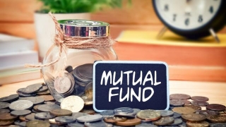 The 3 Best Mutual Funds To Buy In April 2024