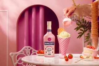 NEW : STUDIO AYLIN JAJEH, Photo, Video & Creative Direction, Cologne ? With Product Design And Photography Concept For The Launch Of RAMAZZOTTI CREMA ? Gelato Alla Fragola