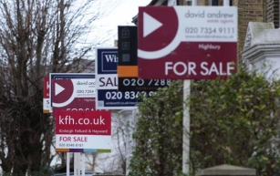 UK’s Home Selling Process Branded ‘Embarrassing’ Among Global Housing Markets