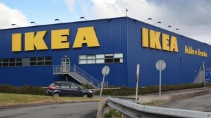 Le Store Ikea Super Isolant Qui Vous Obéit Avec Votre Téléphone