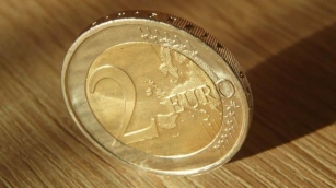 Cette Pièce De 2 Euros Vaut Déjà 1800€, Les Indices Pour La Reconnaitre