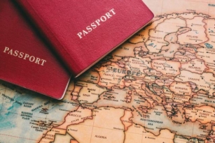 Come Fare Il Passaporto Nel 2024: Costo, Prenotazione Online, Rilascio E Rinnovo In Italia