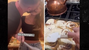 Travis Kelce Dodges Taylor Swift Cooking Question, But Confirms She Makes Mean Pop-Tart
