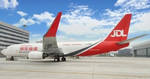 JD Airlines Agrees Lease Deal For Four Boeing 737-800 Converted Freighters