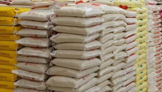 Dangote Distributes 120,000 Bags Of Rice In Kano