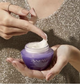 Anew Platinum Moisturizers For All Your Needs