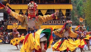 CAN INDIANS TRAVEL FREELY IN BHUTAN ?