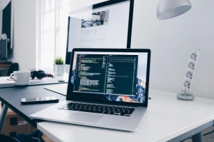 Remote Web Developer Jobs: All You Need To Know