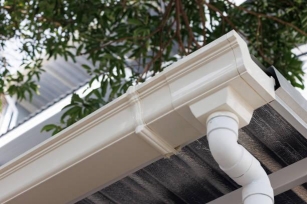 A Guide On How To Properly Paint Gutters