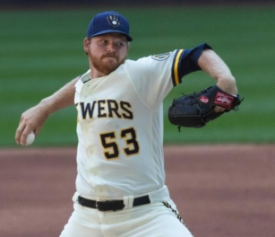 Milwaukee Brewers – Chicago White Sox Fan Trade Proposal Sends 2 Starting Pitchers To Brew Crew