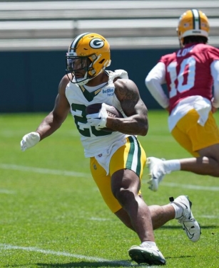 Green Bay Packers: NFL Analyst Slams AJ Dillon In Latest Running Back Rankings