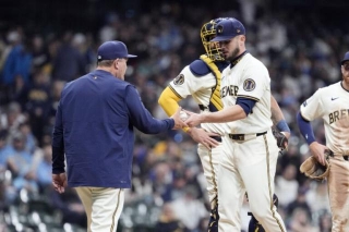 Milwaukee Brewers: Brewers Take Weak 5-3 Loss To The Mariners