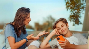 Vos Enfants Ont Cette Appli Intrusive Sur Leur Smartphone : Faut-il En Avoir Peur ?