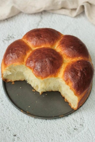 Portuguese Sweet Bread (Pillowy And Soft!)