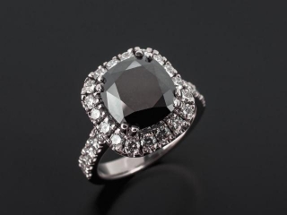 Reasons Why Cushion Cut Black Diamond Rings Are Trending