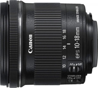 Objetiva Canon EF-S 10-18mm F/4.5-5.6 IS STM