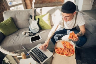 National Pizza Day: Virtual Feast For Loved Ones With Superparty