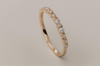 20 Affordable Engagement Rings Under $1,500