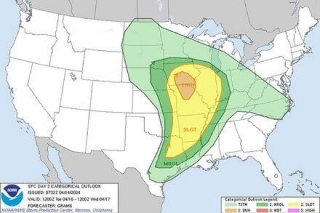 Severe Storms Expected In The Plains And Midwest