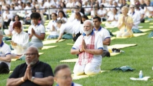 International Yoga Day 2024: PM Modi Told The Importance Of Trikonasana Through AI Model, Watch The Video Here!