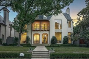 Luxury Townhome Highland Park: Your Exclusive Guide