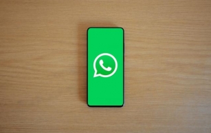Monetize WhatsApp: 8 Ways to Make Money Using the Messenger App