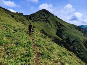 Exploring The Trails: A Guide To The Highest Peak In Karnataka