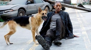 Will Smith Gushes Over 'working With A Brilliant Actress' In 'I Am Legend'