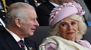 Queen Camilla, King Charles Become Centre Of Attention With Unexpected Move