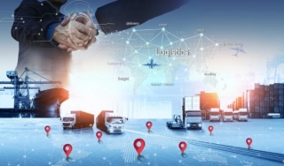 Choosing Between Freight Forwarder Vs Broker For Your Supply Chain