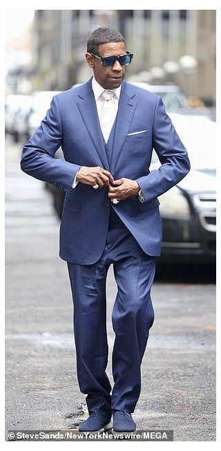 Denzel Washington Looks Dapper In Blue Suit While Shooting Scene With Jeffrey Wright For New Spike Lee Crime Thriller Film High And Low In NYC