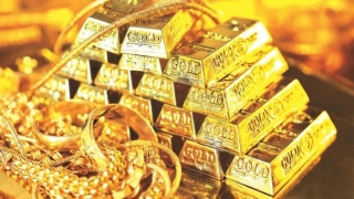 Gold Price Rises Rs 10 To Rs 73,320, Silver Rises Rs 100 To Rs 86,600
