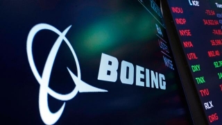 Boeing Locks Out Its Private Firefighters Around Seattle Over Pay Dispute